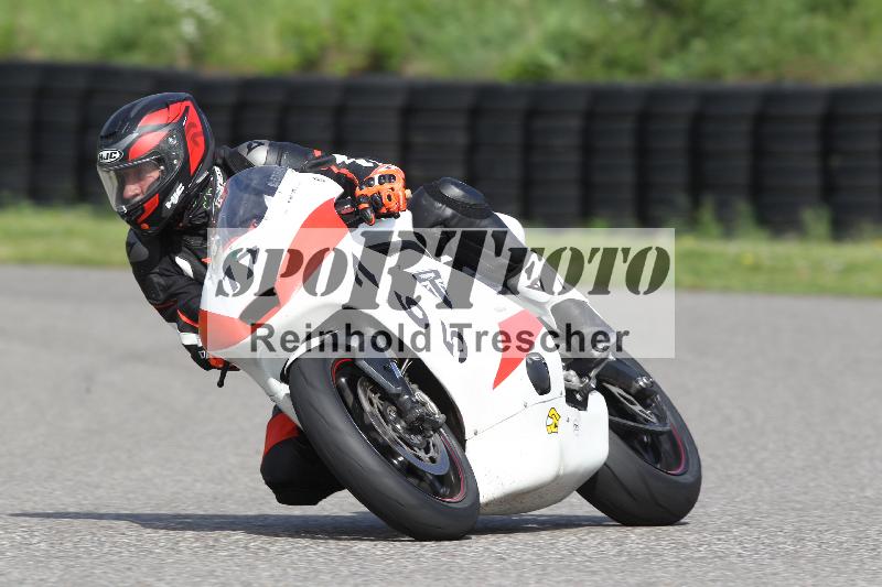 Archiv-2025/10 23.04.2025 Cornu Master School ADR/gruen-vert/17